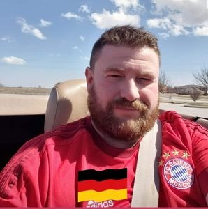 Meet your Posher, Joshua